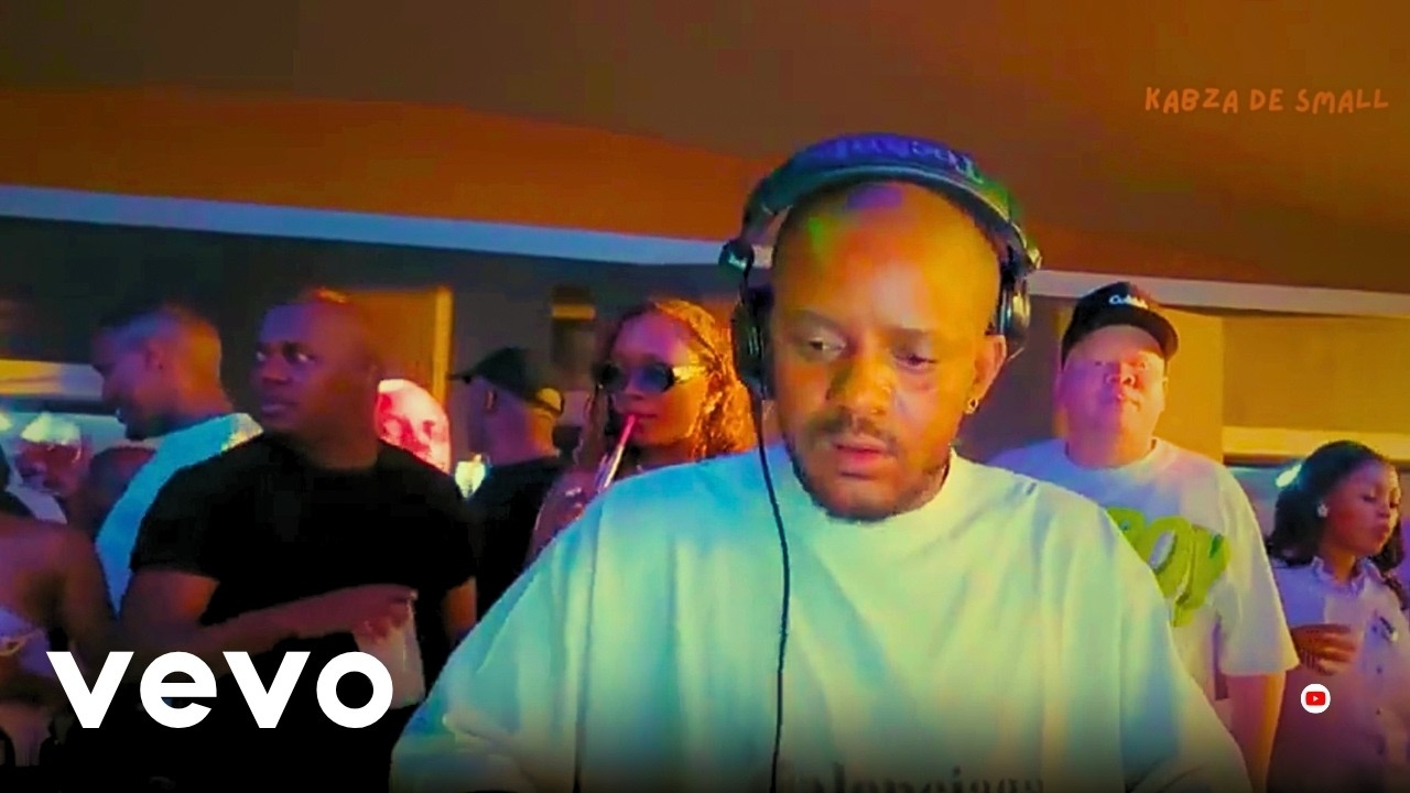 Stevie Da Producer, Kabza De Small – Phatha Phatha ft. Kimmaculate